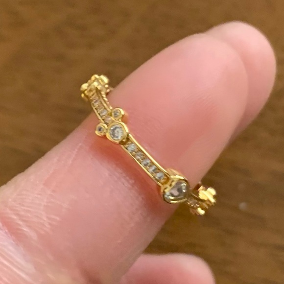 NWOT Disney Mickey Mouse & Minnie Mouse Sparkling Eternity Ring Size US 6, 7 & 8 - Picture 8 of 11